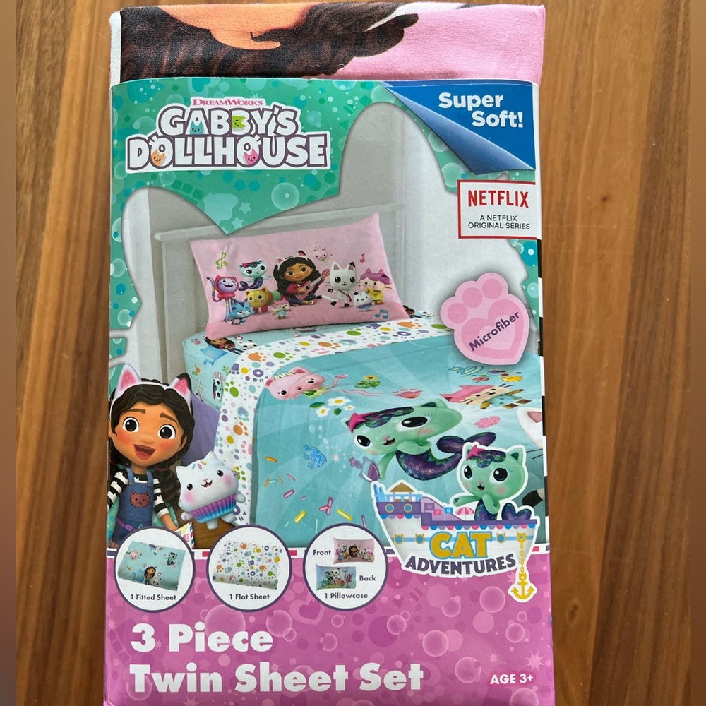 Gabby’s Dollhouse 3 Piece Twin Sheet Set - New in Package